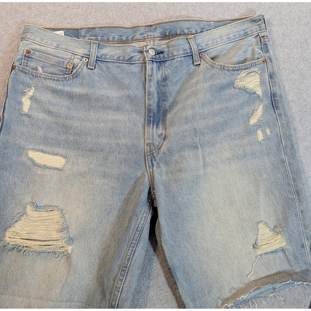Levis 511 Slim Distressed Denim Shorts Mens 42 Light Wash Blue Ripped Frayed Hem - Picture 4 of 9